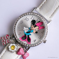 كلاسيكي Minnie Mouse ساعة نسائية | خمر MZB Disney كوارتز