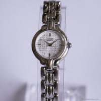 Vintage Silver-tone Citizen Quartz Watch for Ladies 5920-S57707