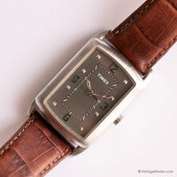 Vintage Silver-Tone Rechteck Timex Uhr Für Frauen mit braunem Riemen