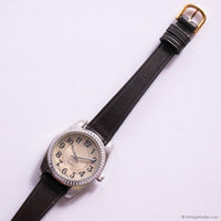 Elegant Vintage Quartz Watch for Ladies | Silver-tone Watch with Brown Strap