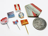 Set of Soviet Vintage Enamel Pins and Vintage Medal | Set 3 - Vintage Radar