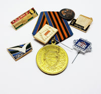 Set of Soviet Vintage Enamel Pins and Vintage Medal | Set 6 - Vintage Radar