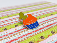 Pin de esmalte de cupcake de perro tonto | Colección de pines de Mickey Hidden Hidden