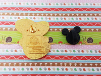 DisneyDistintivo di pin di cappello sciocco, Disney Serie di cappelli Spilla a spillo smaltato