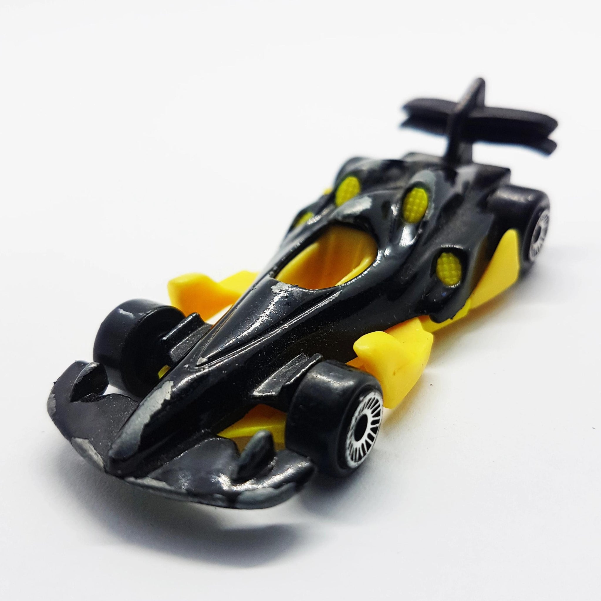 Noir et jaune Hot Wheels 2002 Toy Antique Car Jouet McDonald s Vintage Radar