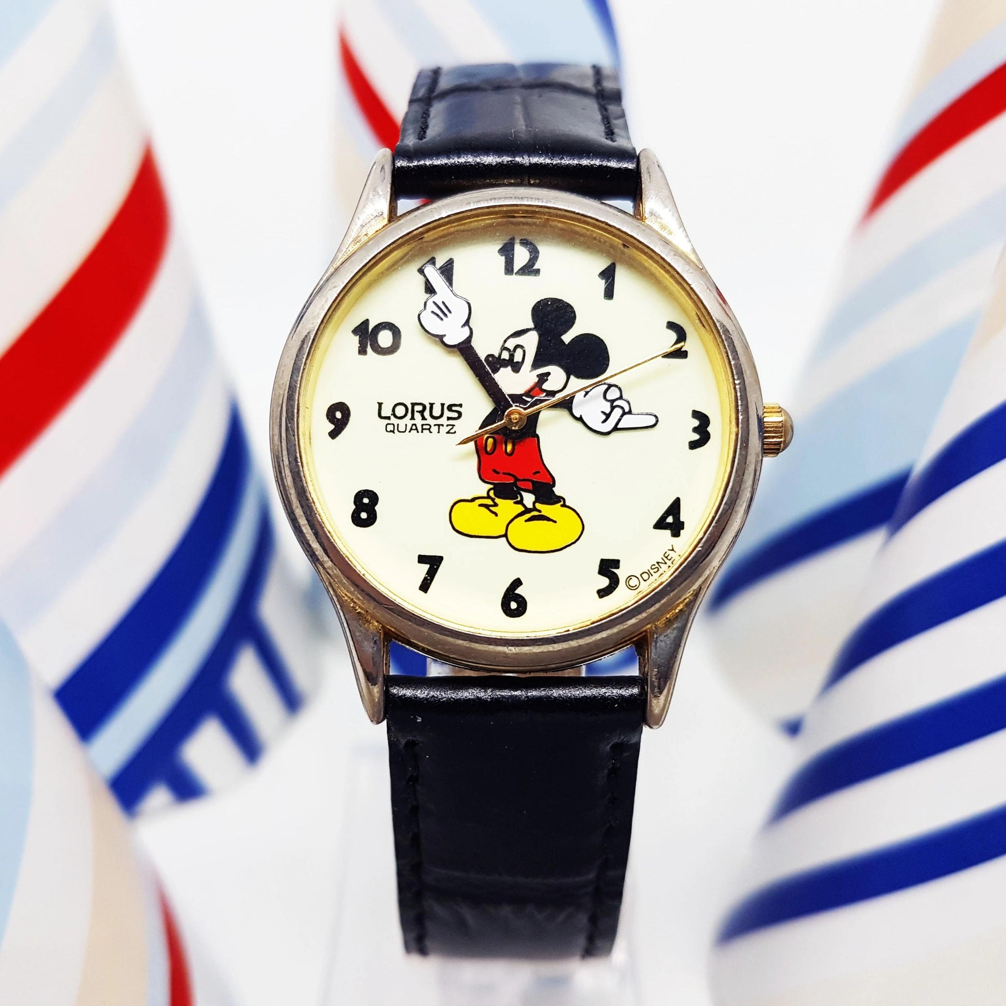 LORUS? vintage Mickey & Minnie glow in the dark watch 1980 main image 4