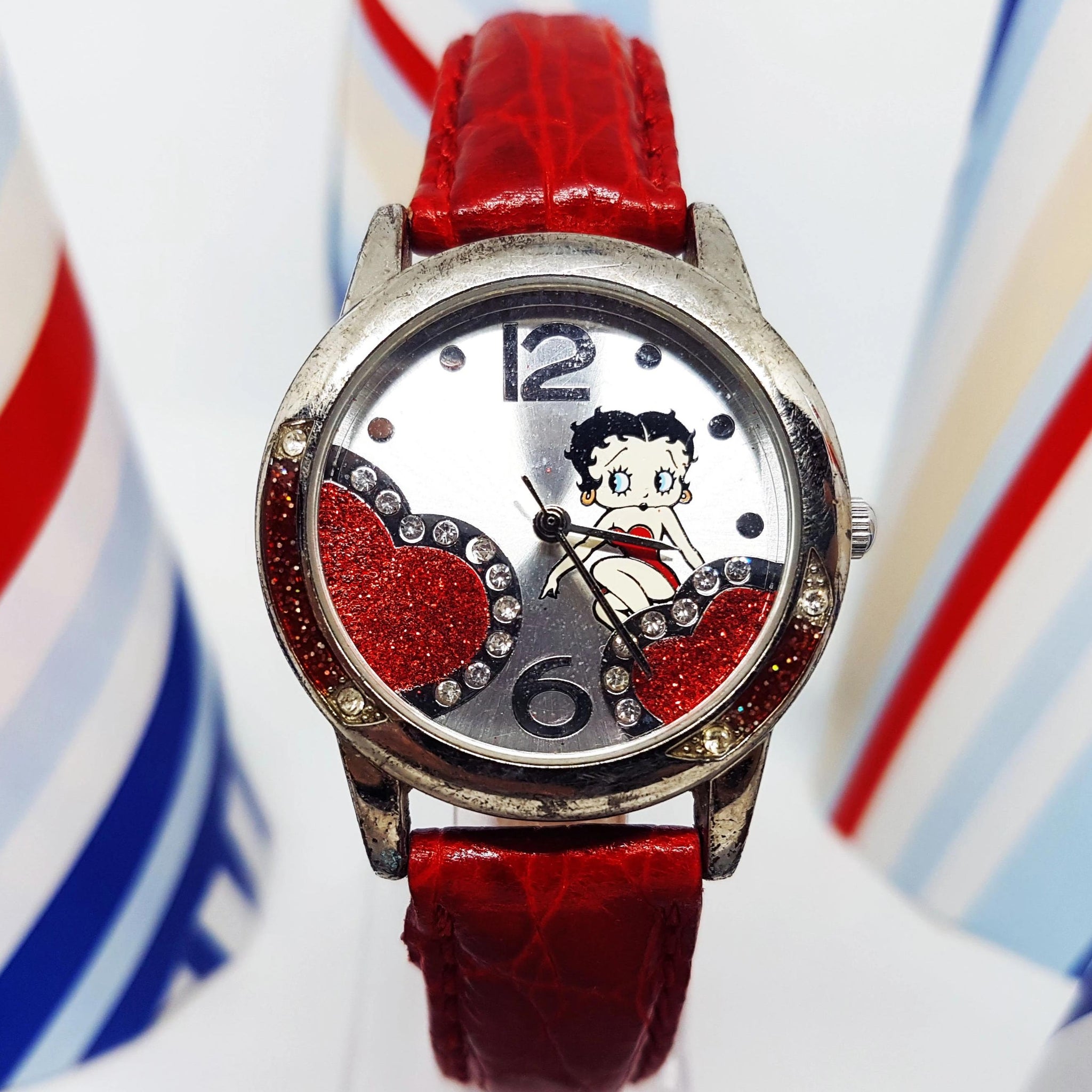 Betty Boop Black and Red Socks with Silver-Toned Watch Betty Boop Classic HD Apple Watch Band – Affinity Bands main image 4