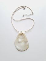 White Handpainted Seashell Pendant | Handmade Necklace - Vintage Radar