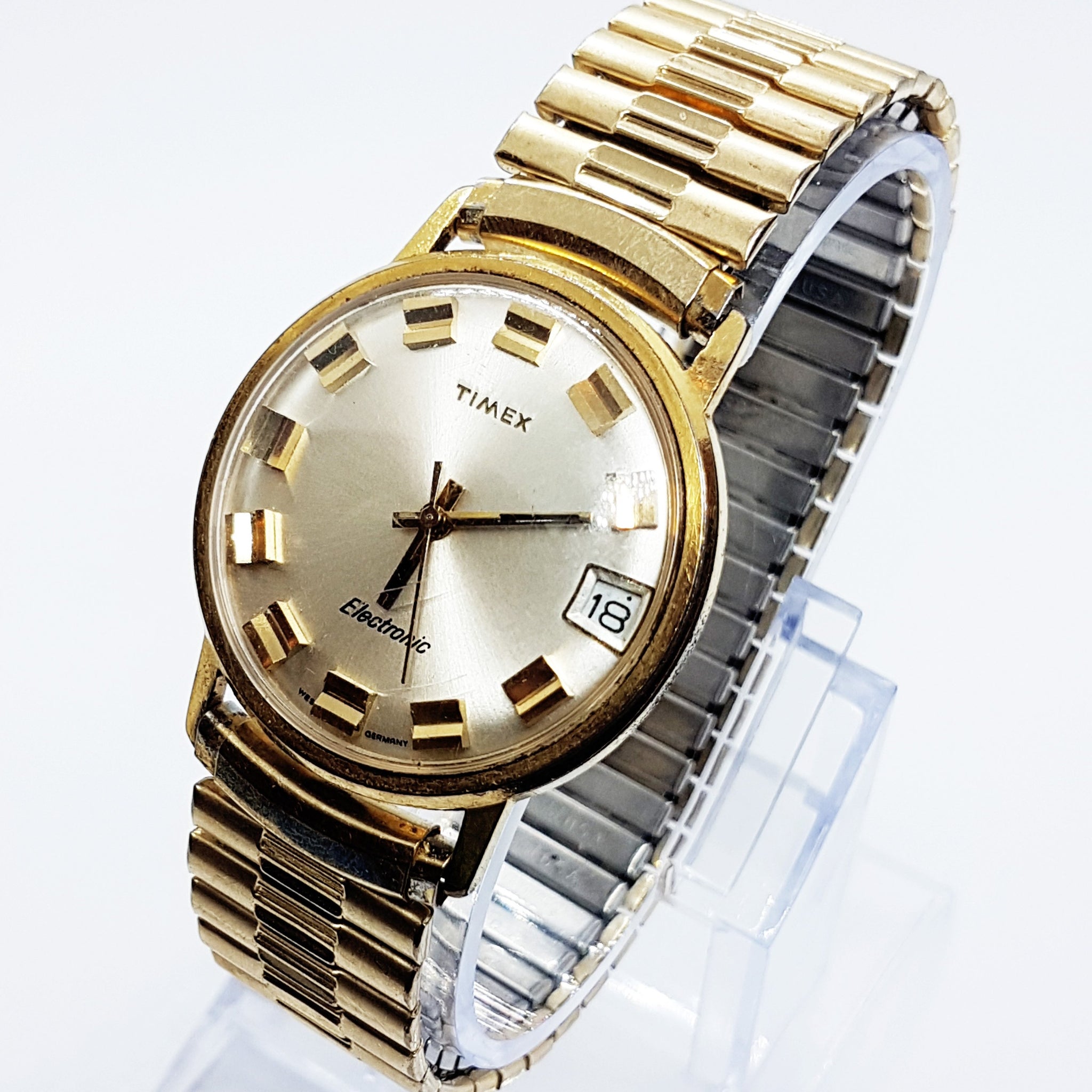 Vintage Timex Watches | Digital & Analog Sports & Dress