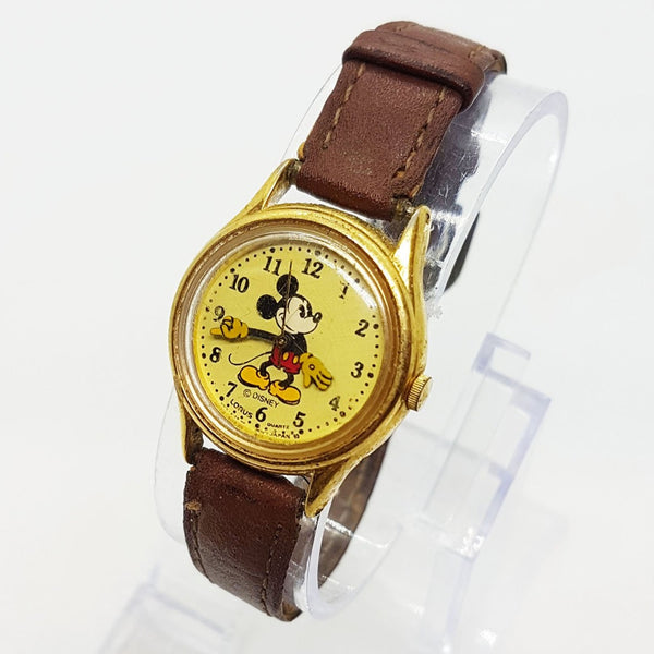 Walt Disney 90s Mickey Mouse Watch Lorus V515 6128 Mickey Mouse