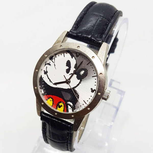 Walt Disney Welt Mickey Mouse Uhr Limited Release Singapur -Bewegung