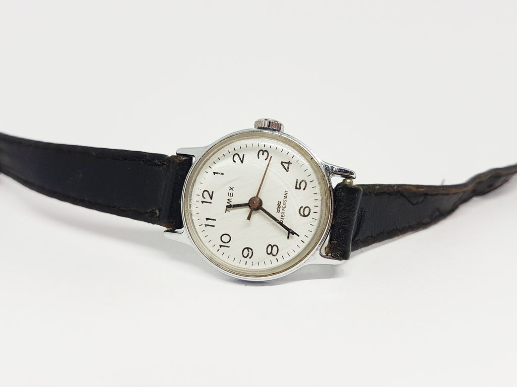 Classic White Dial 90s Timex Mechanical Watch for Women – Vintage Radar