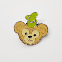 2013 Duffy Bear في قبعة جوفي Disney دبوس | ديزني لاند لابيل دبوس