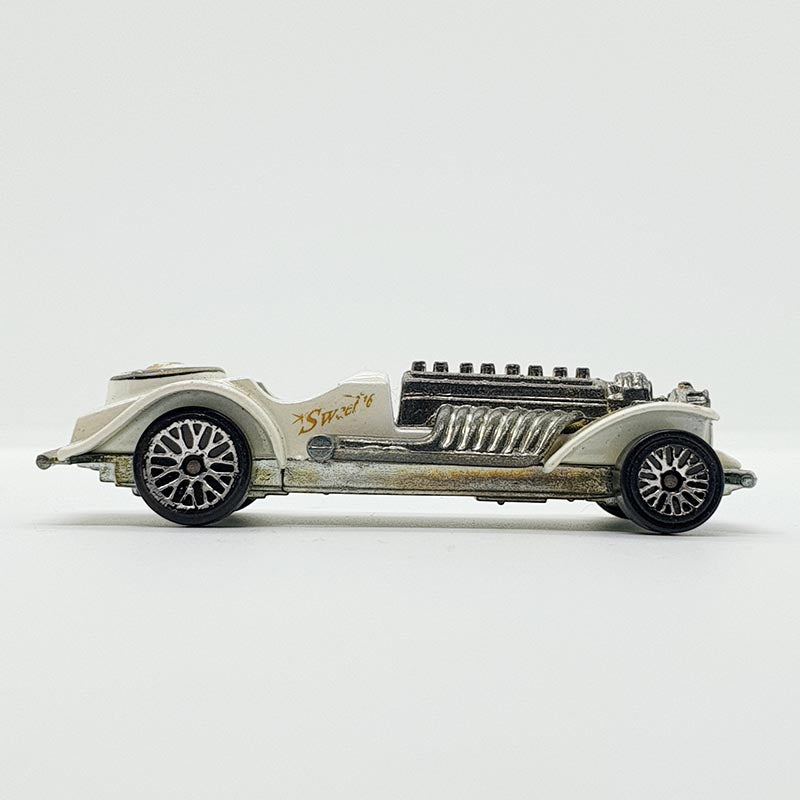 Vintage 1970 White Sweet 16 Hot Wheels Car | RARE Toy Car – Vintage Radar