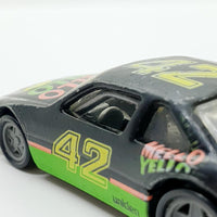 Vintage 1991 Black Kyle Petty Race Car Hot Wheels Voiture | Voiture de course cool