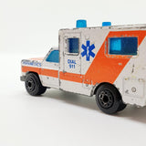 Vintage 1977 Weißer Krankenwagen Matchbox Autospielzeug | Seltenes altes Schulwagen