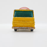 Vintage 1969 Yellow Erf Zementmischer Husky Car Toy | Retro -Spielzeug zum Verkauf