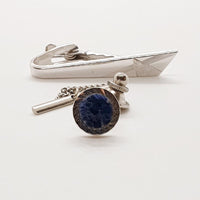 Gematinles de piedra azul vintage, clip de corbata de tonos plateados y alfiler de piedra azul