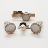 Weiße und silberne runde Manschettenknöpfe, Krawattenclip und weiße Perle Stift Vintage