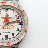 CCCP Slava ساعة الكوارتز السوفيتية من أجل قطع الغيار والإصلاح - لا تعمل