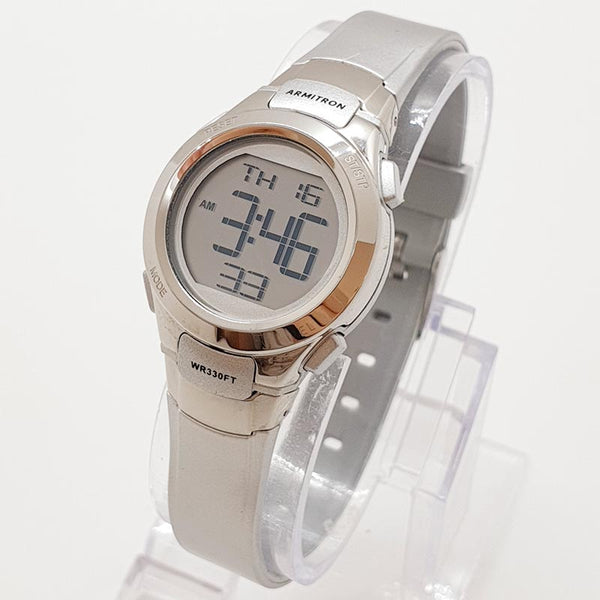 Vintage graue digitale Sportarten Uhr von Armitron | Alarm Uhr für Sie