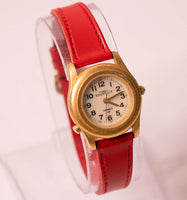 كلاسيكي Timex الأساسيات Indiglo 30M Watch for Women Red Watch STRAP
