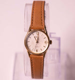 90s Timex سيدات الكوارتز تاريخ ساعة مع حزام من الجلد البني