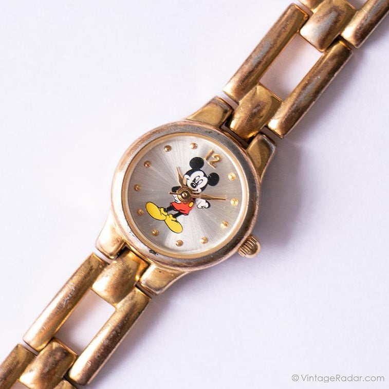 Vintage Classic Walt Disney Mickey Mouse Time Works Watch
