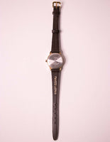 Piccolo Timex Orologio indiglo per donne su un cinturino in pelle marrone