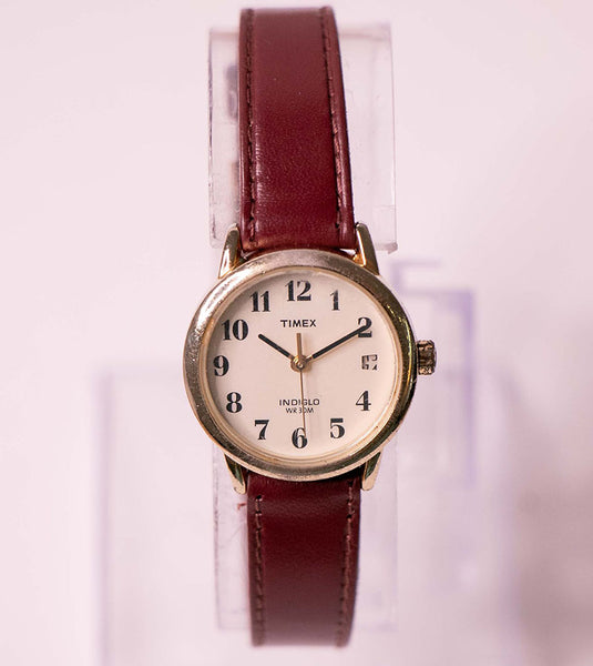 Antiguo Timex Indiglo reloj para mujeres en una correa de cuero