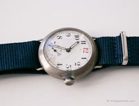Antiguo de los años 1940 mecánicos reloj | Retro Wallwatch para ella