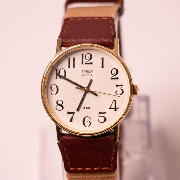 Elegante Timex Cuarzo reloj con grandes números | Tono de oro de los 90 Timex