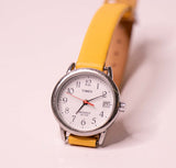 Petit ton argenté Timex Indiglo montre Pour les femmes | Sangle en cuir jaune