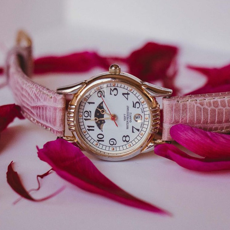 Vintage Gold-tone Ladies Moon Phase Quartz Watch with Pink Vintage Gold-tone Ladies Moon Phase Quartz Watch with Pink
