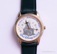والت Disney World Vintage Watch | 90s Disney ساعة الكوارتز ذات النغمة الذهبية