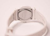 Vintage des années 1990 en plastique quantique montre pour femme