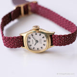 17 Jewels Antichoc Vintage Watch | الستينيات ساعة معصم صغيرة
