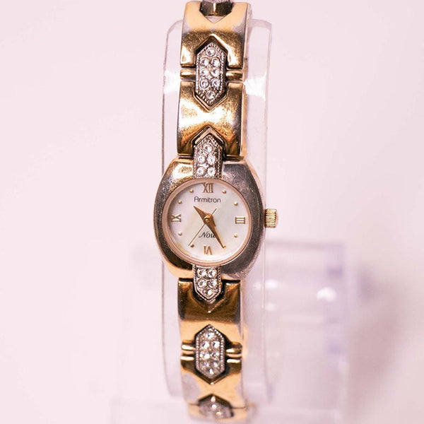 Armitron Jetzt Luxus -Kleid im Diamantstil Uhr für Frauen