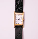 Classique Guess montre pour les femmes cadran rectangulaire et sangle noire vintage