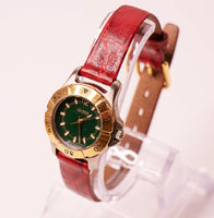 Jahrgang Guess Uhr Für Frauen mit grünem Zifferblatt und rotem Lederband