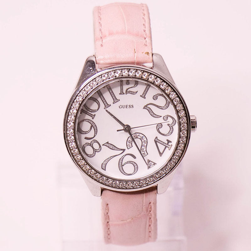 GUESS☆Pink Denim Analog Watch腕時計 春夏 2024 SS(春夏) Guess(ゲス) 腕時計(レディース) - 海外通販のBUYMA