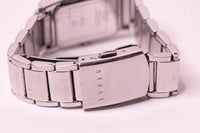 Guess Stahl Uhr für Frauen | Rechteckiges schwarzes Zifferblatt Guess Uhr Jahrgang