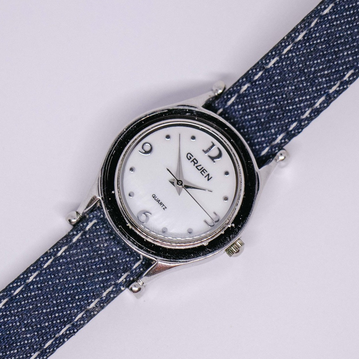 GRUEN腕時計レディース Gruen Womens Watch 18mm White Dial Silver Tone Jade Marcasite New