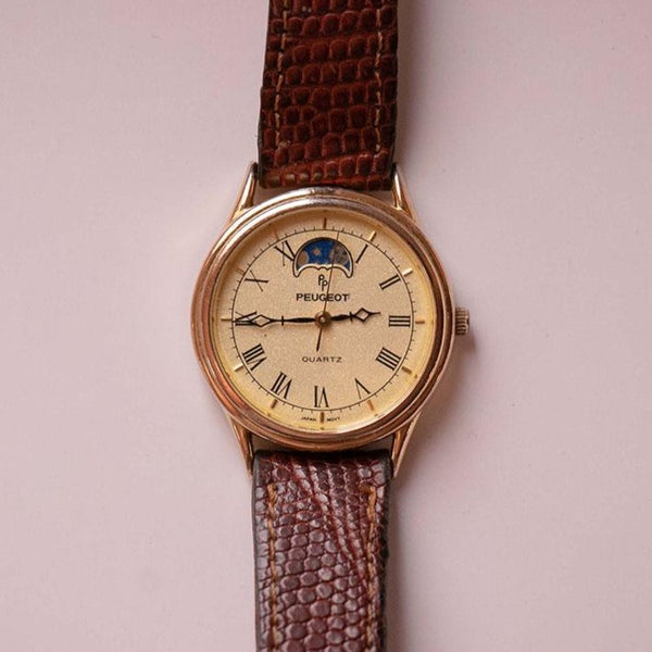 Gold-Tone Peugeot Moonphase Uhr mit strukturiertem Lederband Vintage