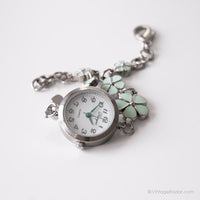 Dioniso de tono plateado vintage reloj | Floral reloj para damas
