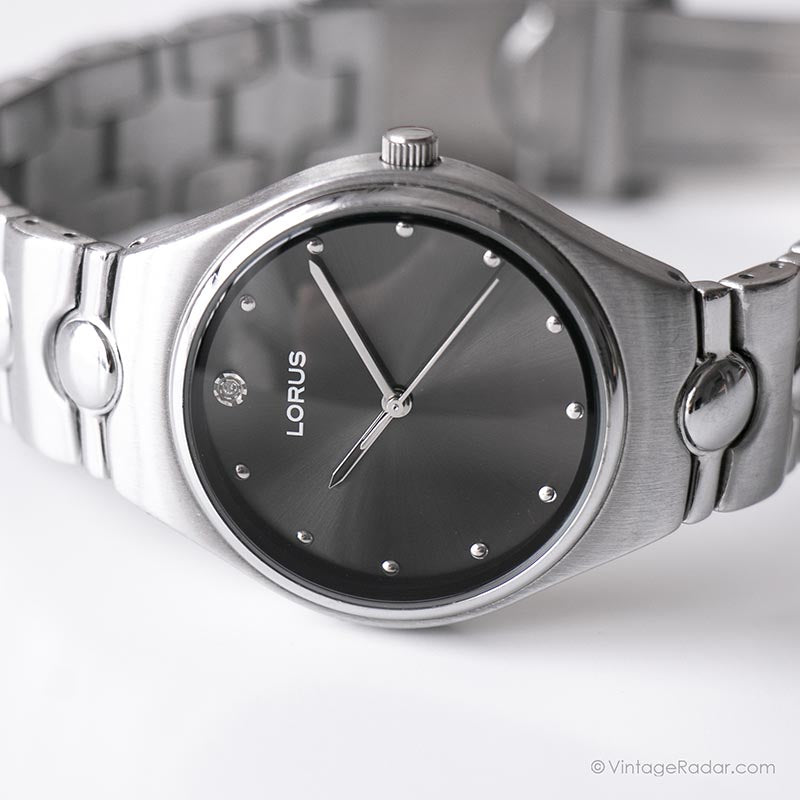 Vintage Lorus Silver Watch with Black Accents Vintage Retro Lorus Silver Tone Mens Watch - Etsy main image 3