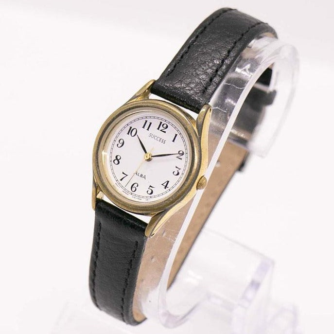 Success Alba by Seiko V701-1L70 A0 Vintage Quartz Watch for