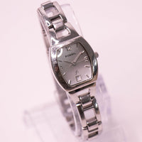 Minimalist Silver-tone Fossil Women's Watch | Vintage Branded Watch