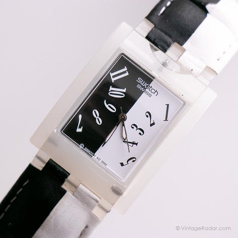2002 Swatch SUFK104 UBIQUITY Watch | Vintage Black and White Swatch