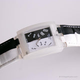 2002 Swatch Sufk104 ubicuidad reloj | Blanco y negro vintage Swatch